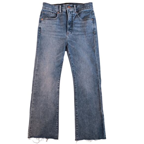 Express Cropped Flare Hi Rise Jeans Wmn's Sz 4 Frayed Stonewashed Stretch Denim - Picture 3 of 16